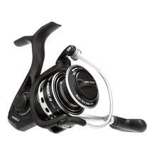 Penn Pursuit® IV Spinning Reel